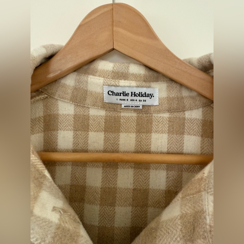 Charlie Holiday Wool-Blend Preston Shacket, size US4. - Picture 9 of 10